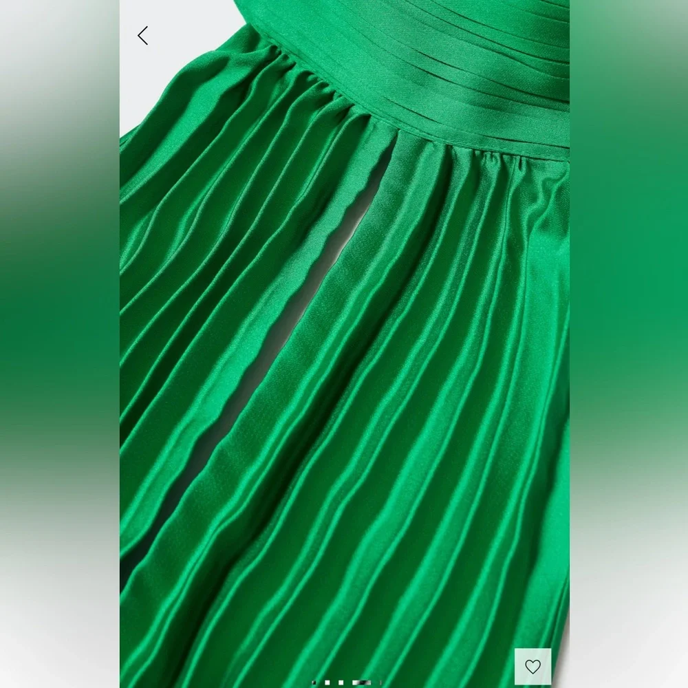 Mango Green Pleated Halter Neck Maxi Dress NWT Size Ladies US 4 - Picture 6 of 9